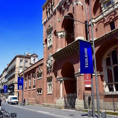 Carmes *
