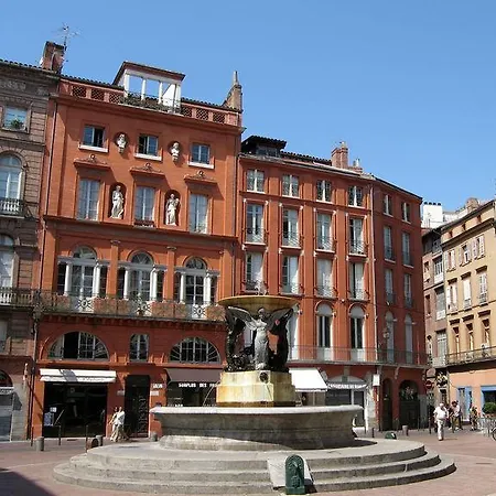 Carmes Apartment *